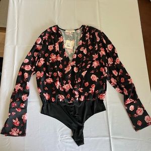 Favorite Daughter “The Date Blouse” Size M